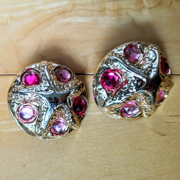 VINTAGE EARRINGS - Picture 2 of 3